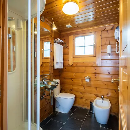 De Salut Somlom Hotel Sant Esteve De Palautordera