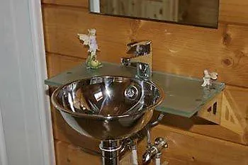 De Salut Somlom 圣伊斯特维-德帕劳托德拉